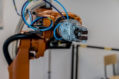 2,7 miljoen industriële robots actief wereldwijd