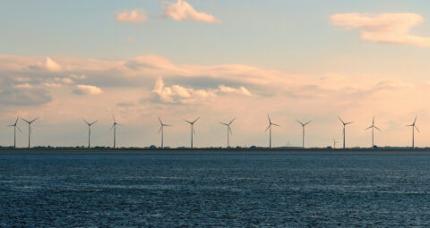 RWE wint aanbesteding windpark op zee en wil waterstoffabriek bouwen