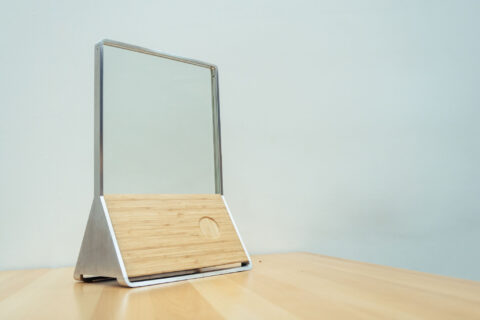 Studenten winnen award met glazen speaker