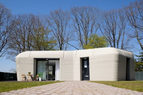 Eerste 3D-geprinte woning van Nederland in gebruik genomen