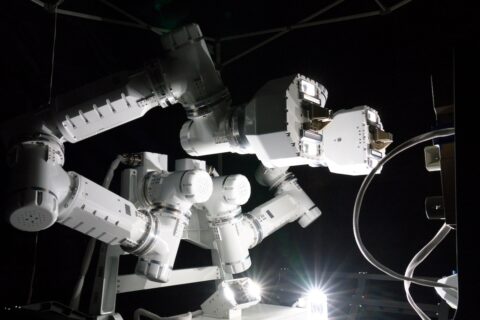 Autonome robotarm succesvol gelanceerd naar het ISS