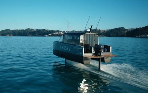 Elektrische draagvleugel-veerboot