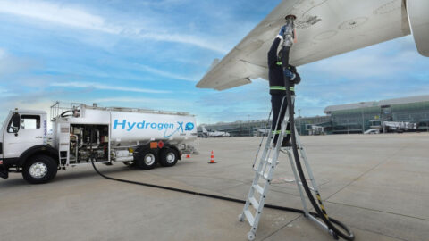 Waterstofvliegtuig voor het eerst getest op operationele Nederlandse luchthaven